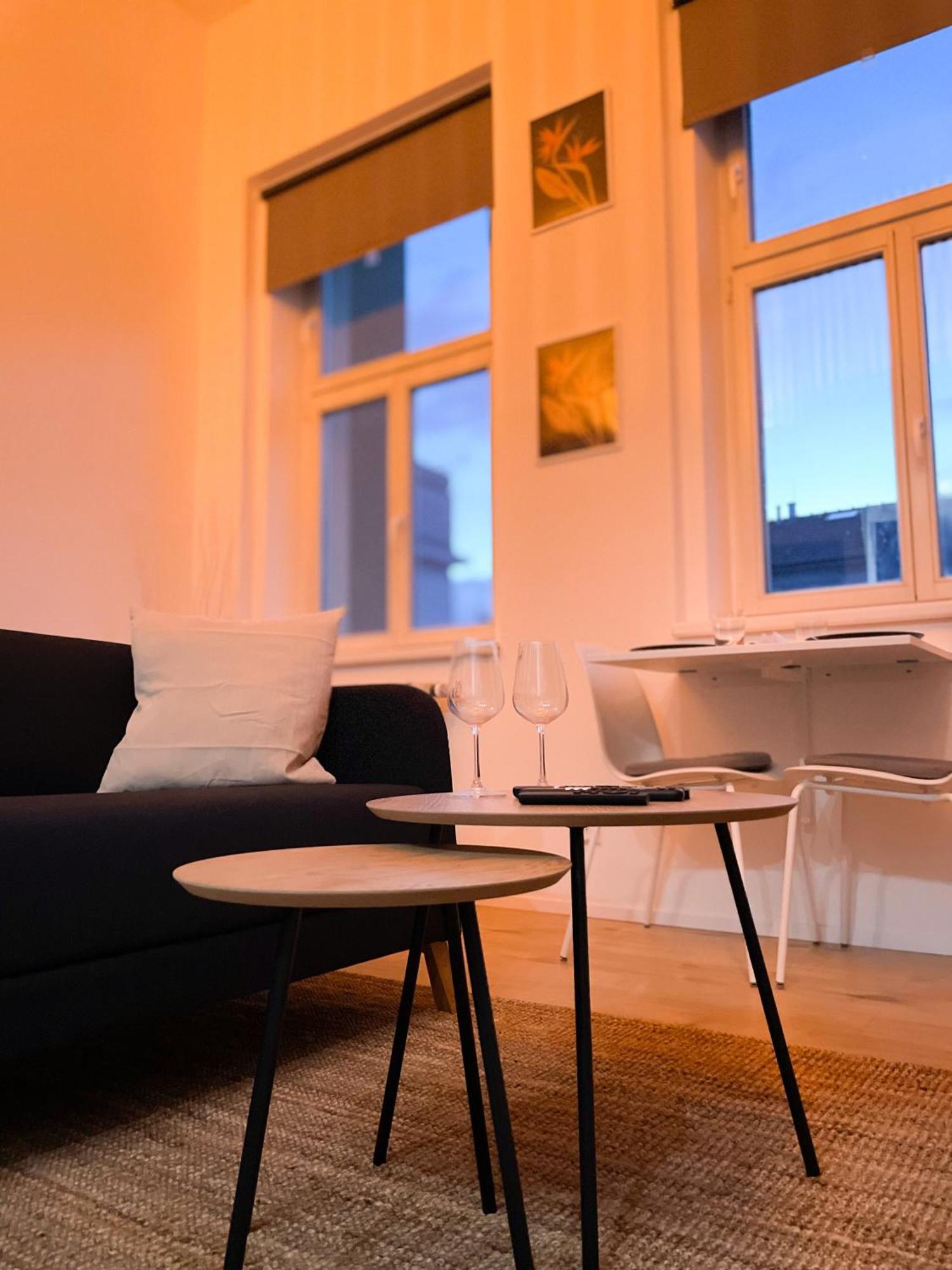 Loft Maniny By Urban Apartments Prag Dış mekan fotoğraf